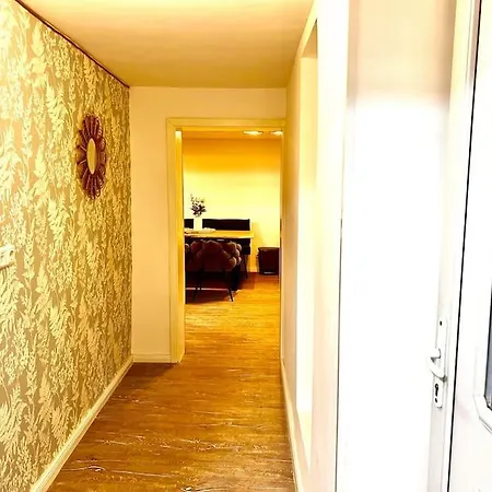 Neue Ferienwohnung Kuestennaehe Mit Terrasse 3Km Zum Strand Osdorf Exterior photo
